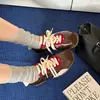 Mismo Estilo que Uva Mamá~Aumento de Altura Interna de 6 cm~Otoño 2026 Nuevos Zapatos de Entrenamiento Alemanes de Cuero con Punta Redonda, Patchwork Elástico Fruncido