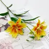 Lírio de Flores Duplas de Duas Cabeças Flores Artificiais de Alta Qualidade Transfronteiriças Flor de Mesa Flores Artificiais Estilo Europeu Luxo Acessível Acessórios para Casa Guia de Fotografia