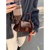 Bolso Vintage de Cuero Encerado al Aceite Hecho a Medida de Alta Gama para Mujer, Bolso Cruzado Versátil Nuevo Otoño/Invierno, Bolso de Mano Pequeño Cuadrado