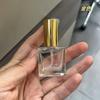 F021-F022 Exquisita Botella de Perfume de 10 ml con Tapa de Madera de Alta Gama Spray Vidrio Botella Vacía Muestra Portátil Viaje