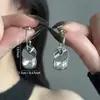 Pendientes Cuadrados de Cristal con Lentejuelas Plateadas para Mujer, Pendientes de Diseño de Nicho de Alta Gama, Estilo Nuevo, Lujo Ligero, Pendientes de Temperamento Único