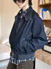 Jaqueta Jeans Masculina de Outono Retro Estilo Hong Kong com Gola Lapela Costura Dupla Solta Versátil Desgastada Manga Longa Zíper
