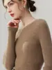 Suéter de cachemira pura listo para usar de primera línea para mujer, cuello redondo capa base 2 nuevos suéteres de punto elegantes de corte ajustado