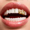 Set de Frenillos de Hip-Hop Transfronterizos Europeos y Americanos Juego de Tres Piezas Chapado en Oro Accesorios para Dientes con Forma de Corazón Personalidad de Moda Geniales Frenillos Dorados