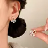 Colección de Pendientes Exquisitos y Elegantes Estilo Francés Incrustados con Circonitas con un Sentido de Lujo y Moda de Alta Gama, Pendientes de Diseño Versátil y Elegante para Mujer