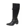 Botas da moda over-the-knee com babados para mulheres, nova coleção outono/inverno 2026, com salto grosso, bico fino, cano largo e design longo