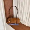 Bolso tipo almohada retro transfronterizo para mujer, nueva colección otoño 2026, moderno y versátil, adecuado para ir al trabajo, se puede llevar en la mano, al hombro o debajo del brazo