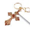 Llavero de coche con cruz de perlas incrustadas de diamantes, llavero de metal, colgante para bolso unisex, regalo creativo transfronterizo