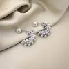Pendientes de Perla de Lujo Ligero y de Moda Dos Usos, Estilo Novedoso, Pendientes Versátiles, Pendientes Elegantes y de Gama Alta para Mujer