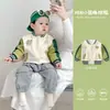 Macacão de Bebê Outono Novo Estilo Moda para Menino Fato Dividido Elegante de Três Peças Roupas de Menino Roupas Casuais para Passeio Primavera e Outono Tendência