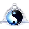 Colar de fofoca Yin Yang Preto e Branco feminino all-match pedra do tempo pingente Taiji borboleta moda corrente de suéter joia atacado