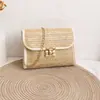Bolsa Pequena de Palha Trançada, Bolsa Pequena Feminina Moderna e Versátil, Bolsa Quadrada Pequena Trançada, Bolsa com Corrente e Franjas de Novo Estilo no Atacado