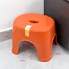Banquinho Baixo para Uso Doméstico, Banquinho Espessado de Plástico para Lavar os Pés no Banheiro, Banco Banquinho de Borracha Durável, Resistente e Antiderrapante para Crianças