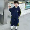 Conjunto de Roupa de Primavera para Meninos, Nova Jaqueta com Capuz Infantil Cool e Estilosa, Roupa Esportiva Estilo Coreano para Meninos na Primavera e Outono