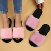 2026 Nuevas Pantuflas Suaves de Piel Sintética Estilo Transfronterizo Europeo y Americano Elegante para Mujer para Uso en Casa y al Aire Libre en Todas las Estaciones