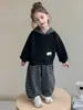 Conjunto de sudadera y pantalón de chándal de otoño para niños, sudadera con capucha a rayas para bebé, conjunto deportivo y casual de dos piezas para niñas