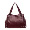 Bolsa de Mão Retrô em Couro Macio para Mulheres, Nova Bolsa Tote Grande para o Dia a Dia, Bolsa Casual de Ombro ou Transversal