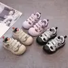 Sapatos Femininos 2026 Outono Novo Tênis de Malha Sola Macia Sapatos de Malha Respiráveis para Crianças Meninas Tênis de Skate Fashion