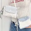 Bolso de mano de tres capas con estampado de estrellas altamente atractivo y gran capacidad, adecuado para maquillaje, cámaras instantáneas y teléfonos móviles