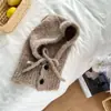 Invierno Nuevo Moda Coreana Infantil Etiqueta Lateral Simple Botón Sombrero a Prueba de Frío con Bufanda Integrada Sombrero Versátil Sombrero de Rafia