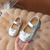 Zapatos para Niños Pequeños Primavera 2026 Moño Zapatos de Cuero para Niños Zapatos de Princesa Zapatos para Niñas Zapatos para Bebé Dama de Honor Zapatos Formales