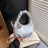 2025 Nova Moda Simples Distinta Nicho Plissada Portátil Bolsa de Axila Casual para o Dia a Dia Bolsa Transversal de Corrente para Mulheres