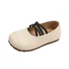 Zapatos de piel estilo francés para niña, nuevo modelo otoño e invierno 2026, zapatos Mary Jane para niña con tiras cruzadas, mocasines bajos sin cordones