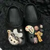 Gafas oso muñeco de dibujos animados DIY tabla de dibujo con pegamento de crema hebilla de zapato accesorios para zapatos flor de zapato lindos accesorios para zapatos