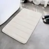 Fabricante Mayorista de Alfombrillas de Piso de Forro Polar Acolchado Rayado Transfronterizas Alfombrillas Antideslizantes para Baño Agente de Stock en Temu Amazon