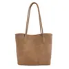 Bolsa de Ombro Único com Textura Tecida Outono 2026 Feminina Casual Grande Capacidade Bolsa de Mão Bolsa de Ombro Bolsa Tote Retro para o Dia a Dia