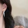 Pendientes elegantes con borlas de perlas de otoño e invierno para mujer 2023, pendientes populares de alta calidad, joyería de lujo con diseño de nicho ligero.