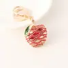 Llavero con Forma de Manzana Incrustado de Diamantes, Colorido y Exquisito, Colgante para Bolso, Llavero, Colgante para Coche, Pequeño Regalo al por Mayor