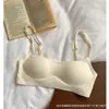 Popular sujetador de base sin costuras, simple, versátil y de corte bajo con soporte suave, sin aros y efecto de realce para que los bustos pequeños parezcan más grandes