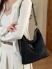 Bolso tote de ante de gran capacidad para mujer, nueva colección otoño 2026, bolso cruzado retro y versátil, bolso de hombro simple, bolso tipo cubo