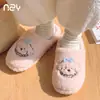 Pantuflas de algodón para mujer, nueva colección otoño/invierno 2026, pantuflas de interior y para casa, cálidas y afelpadas, diseño lindo de bordado de perrito, también disponibles para hombre