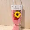 Venta al por mayor de fábrica Regalo transfronterizo Día de la Madre San Valentín Hierba Flores secas Rosa Clavel Flores de jabón Ramo mixto terminado