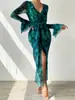 Vestido Largo de Nuevo Estilo Europeo y Americano 2025 para Mujer con Abertura, Mangas Cortas Acampanadas Estampadas, Cuello en V, Cinturón en la Cintura, Vestido Largo