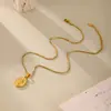 Rueda de la fortuna ovalada María colgante doble cara repujado cadena collar doble cara para mujer acero inoxidable chapado en oro de 18 quilates cadena de clavícula