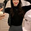 Suéter de manga larga de color contrastante para mujer, diseño de otoño e invierno, estilo nicho, corte entallado, adelgazante, temperamento versátil, camiseta de fondo, moda superior