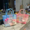 Cesta de Mão Colorida Tecida à Mão Lembrança de Casamento Cesta de Legumes Primavera Dopamina Passeio de Piquenique Praia Bolsa de Palha