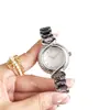 Reloj de Pulsera de Cuarzo Impermeable para Mujer Geneva Watch Nudo Pavimentado con Pedrería Bisel Dorado Versátil Femenino Lujo Ligero Comercio Exterior