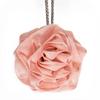 Los fabricantes suministran una gran cantidad de bolas de baño en forma de rosa en varios colores, bolas de baño de espuma de rosa prácticas al por mayor