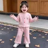 Conjunto de Cardigan e Calça Flare de Veludo Sticky Rice para Meninas Outono/Inverno 2026 Novo Conjunto de Duas Peças para Crianças Campus Roupas Infantis Dropshipping