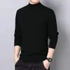 Primavera y Otoño Nueva Moda Marca Suelto Forro Polar Cuello Semi-alto Camiseta Base Suéter para Hombre Interior Manga Larga Camiseta Top Ropa