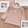 Camisa básica de primavera y otoño para mujer y niño, estilo occidental para bebé, camiseta con personalidad infantil de estilo coreano moderno con borde de oreja y perla de amor.