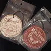 Fabricante Personaliza Colgantes de Fragancia para Coche, Pastillas de Fragancia para Rejilla de Aire del Coche y Pastillas Ambientadoras, con Personalización Basada en Tu Diseño