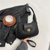 Bolsa de Axila Nicho em Forma de Meia-Lua 2025 Nova Bolsa Bolsa Feminina para Trabalho/Deslocamento Design Bolsa de Ombro Único Transversal
