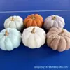 En stock 10cm fieltro de lana calabaza poke música hecho a mano accesorios de fotografía decoración ropa Navidad calabaza