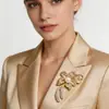 Broche de Flor com Diamantes e Pérolas, Alto Padrão, Luxuoso, Elegante, Acessório de Vestido, Alfinete, Joia Exquisita para Fivela de Lenço de Seda