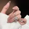 Colar Trevo de Quatro Folhas em Prata de Lei S925, Colar de Moissanita Não Desbota, Corrente para Clavícula Feminina, Pingente de Moissanita de 1 Quilate